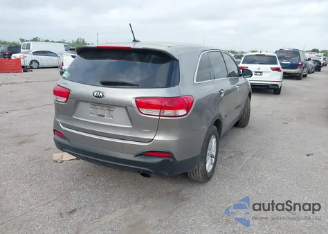 2016 Kia Sorento 2.4L L из США, поврежденный, VIN 5XYPG4A36GG172029